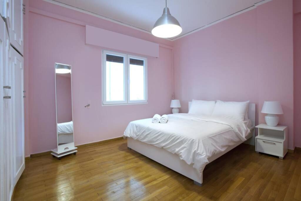 Palaio Faliro, A Bright And Spacious Apartment Athena Bagian luar foto