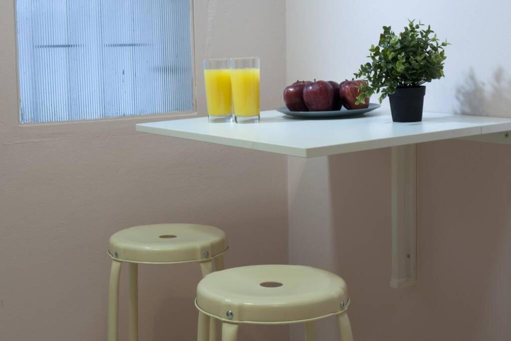 Palaio Faliro, A Bright And Spacious Apartment Athena Bagian luar foto